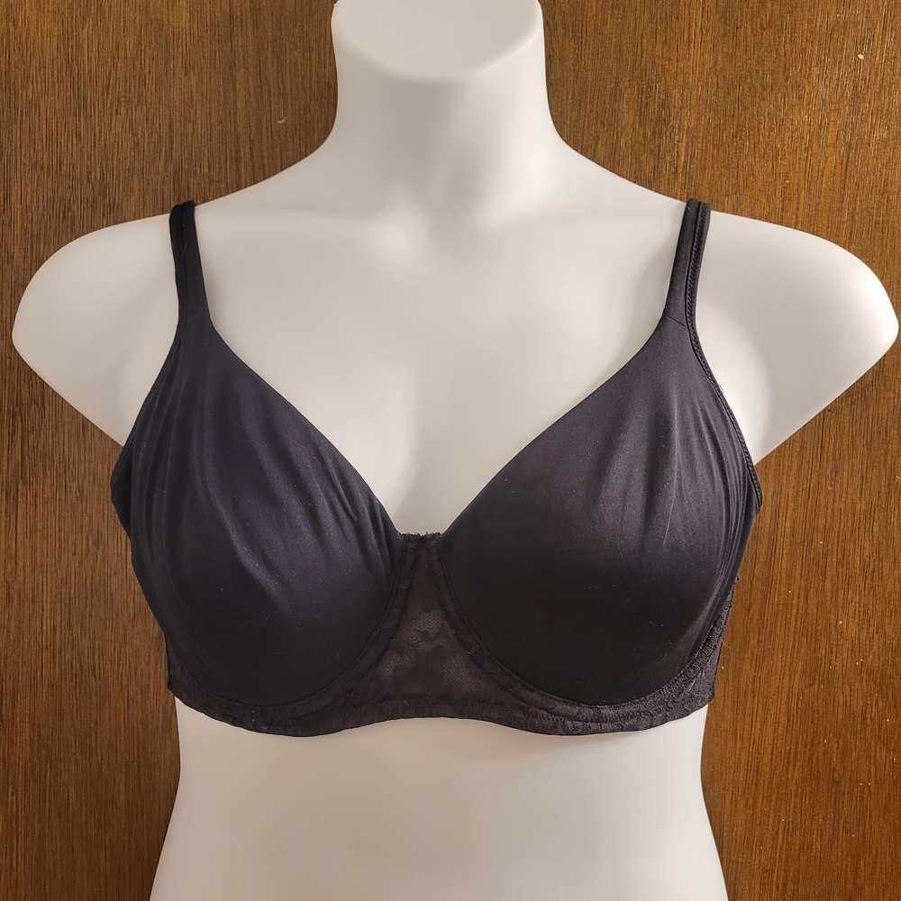 Ellen Tracy Black Underwire‎ Bra